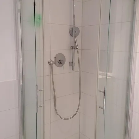 Single Bedroom Apartment アパート ミュンヘン